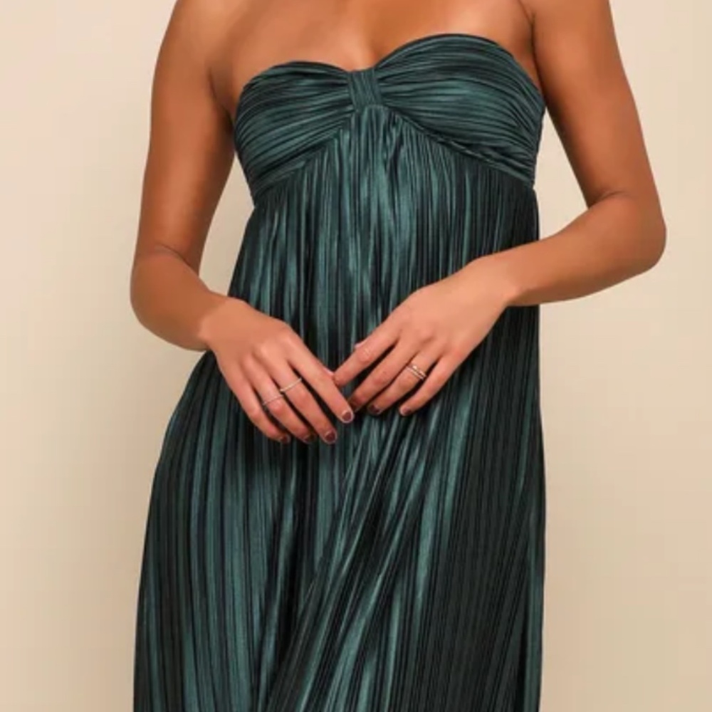 Lulus Whimsical Beauty Emerald Green Stain Plisse Strapless Maxi Dress